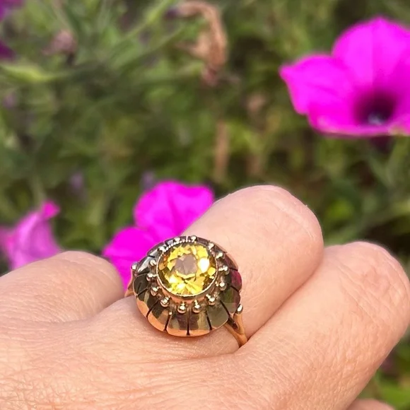Antique/Vintage 14k Citrine Ring - Picture 8 of 16